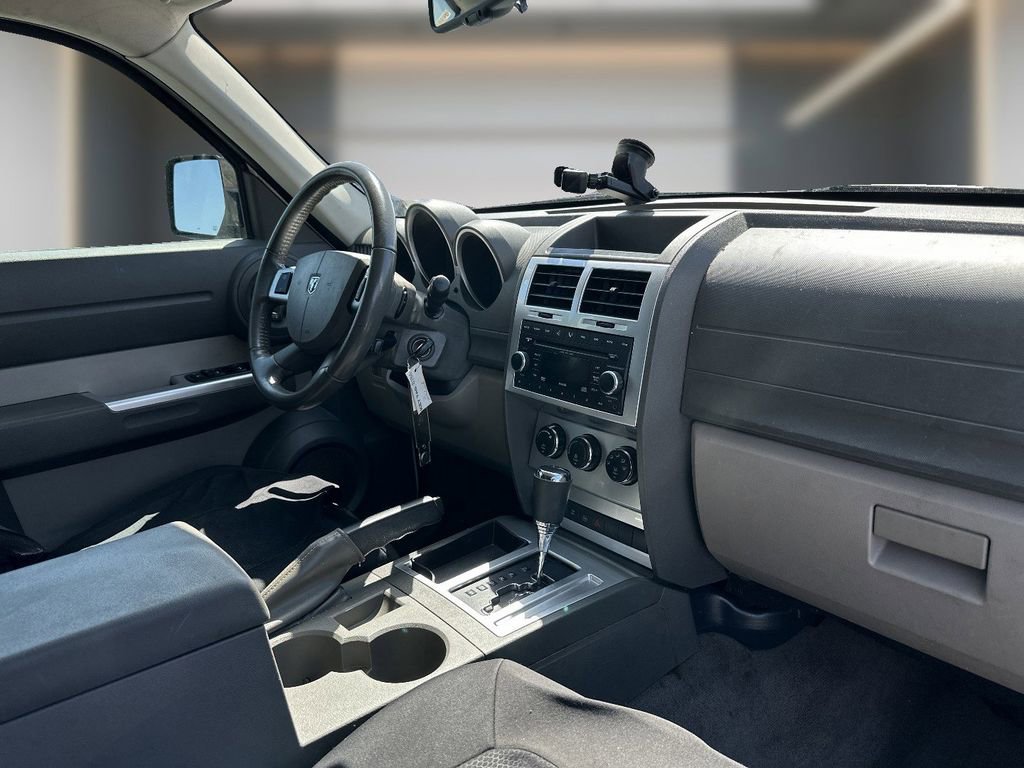 Used 2008 Dodge Nitro SLT w/ Premium Sound Group image 6