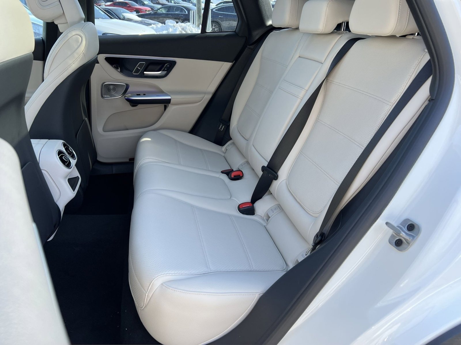 New 2026 Mercedes-Benz GLC 300 4MATIC image 23