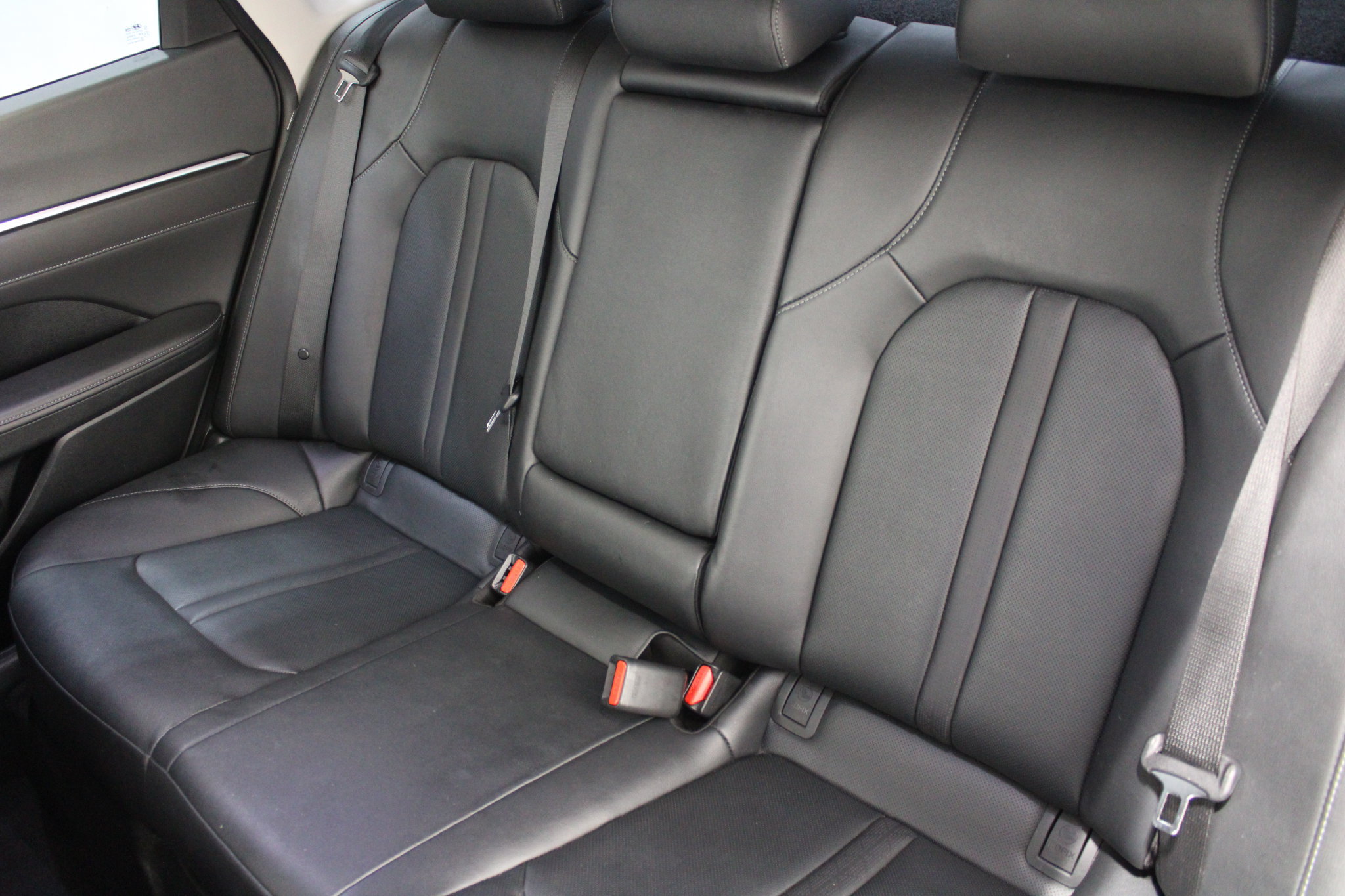 Used 2022 Hyundai Sonata Limited FWD image 18