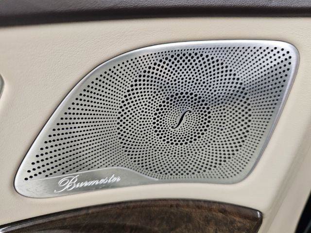 Used 2017 Mercedes-Benz S 550 4MATIC Sedan w/ Premium Package image 29