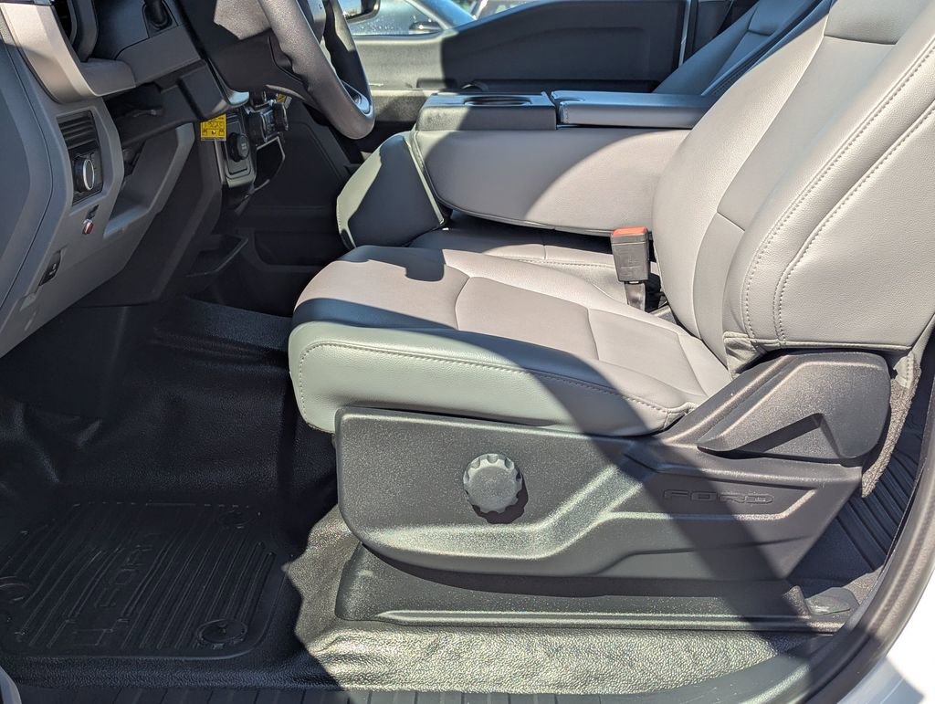 Used 2024 Ford F450 XL RWD image 11