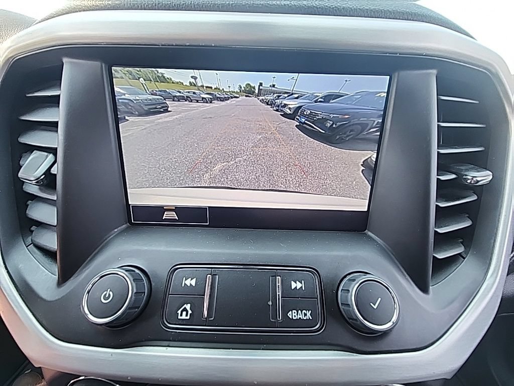 Used 2023 GMC Acadia SLT AWD/4WD image 17