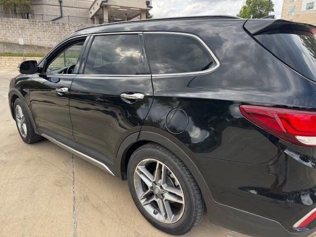 Used 2018 Hyundai Santa Fe Limited w/ Cargo Package image 14