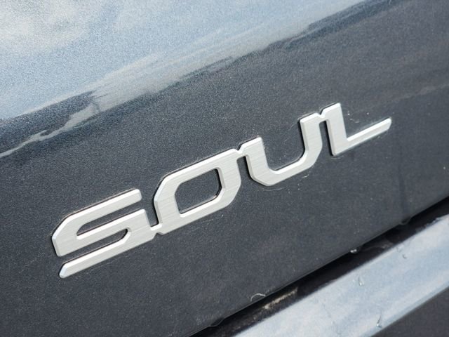 Used 2025 Kia Soul LX image 6