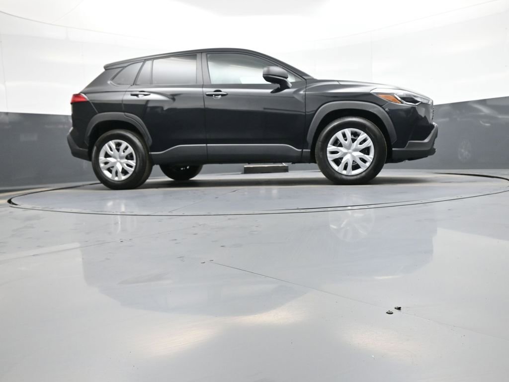 Certified 2025 Toyota Corolla Cross L image 28