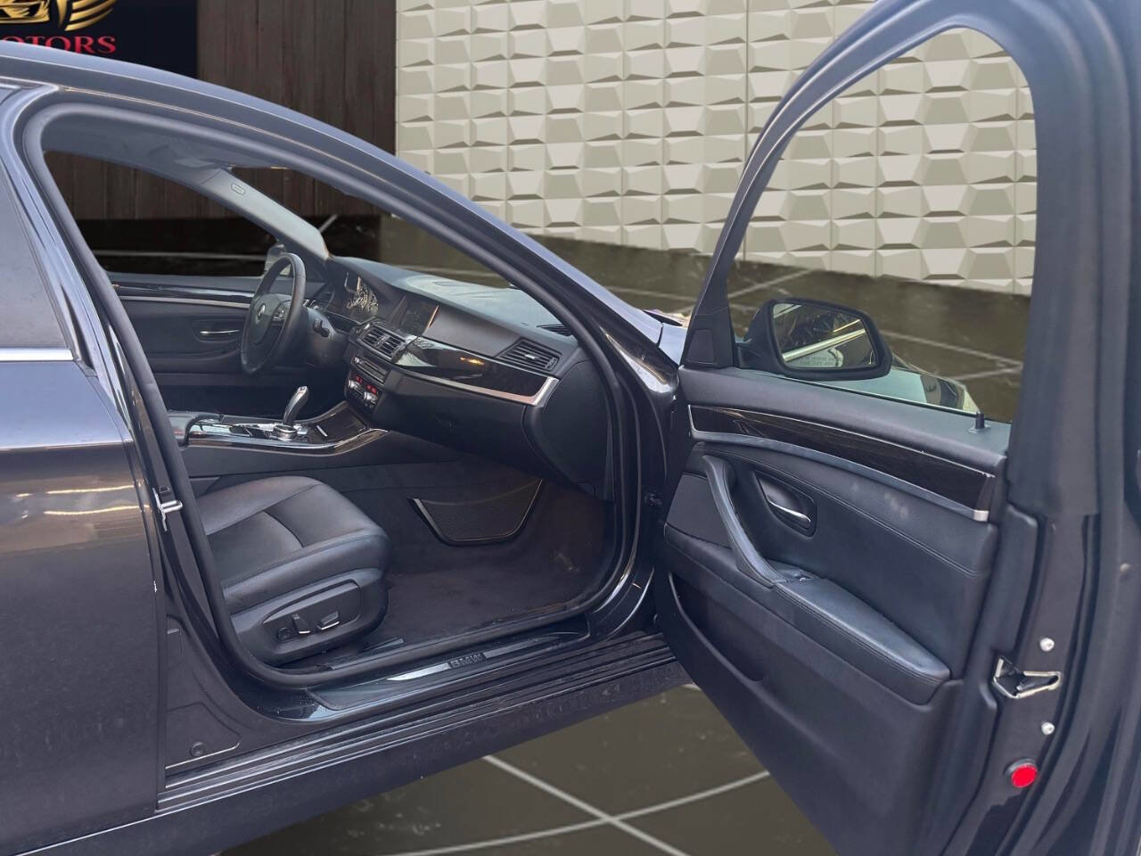 Used 2014 BMW 535i Sedan RWD image 12