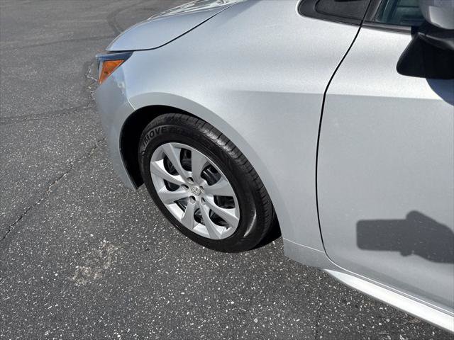 Certified 2023 Toyota Corolla LE image 10