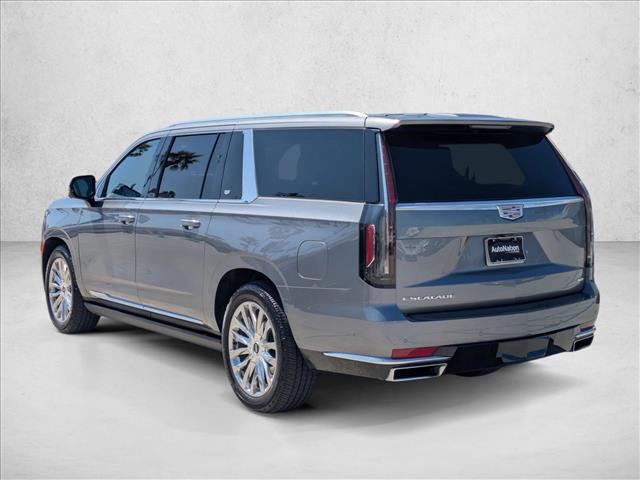 Used 2021 Cadillac Escalade ESV Premium Luxury w/ Driver Assist Tech Package AWD/4WD image 8