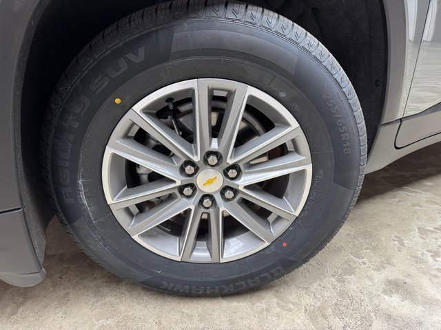 Used 2022 Chevrolet Traverse LT image 29