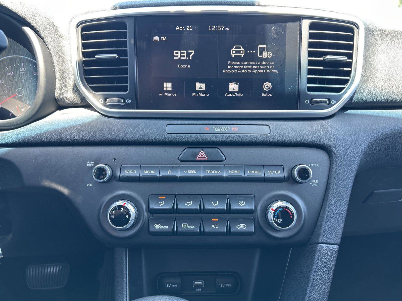 Used 2022 Kia Sportage LX image 18