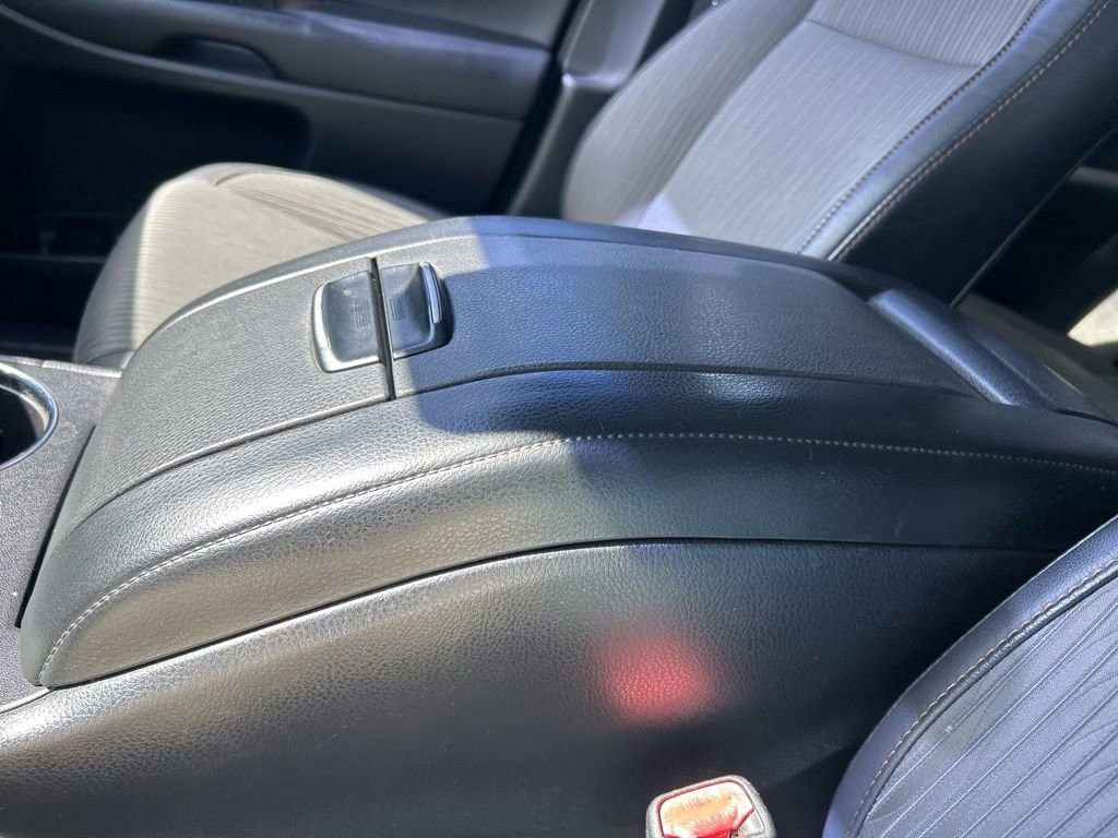 Used 2018 Toyota Highlander Plus FWD image 36