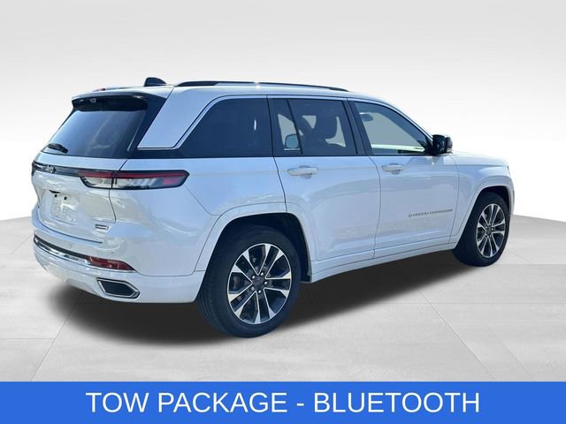 Used 2024 Jeep Grand Cherokee Overland w/ Luxury Tech Group IV AWD/4WD image 4