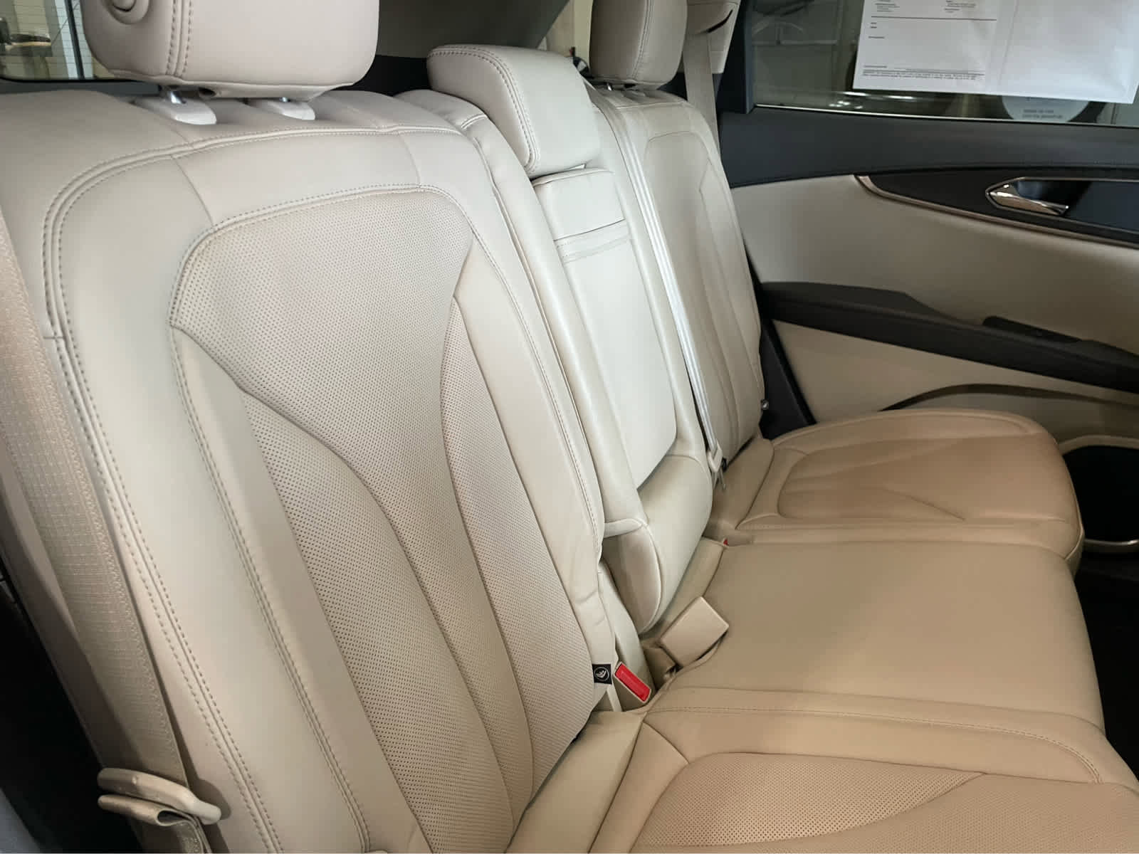 Used 2020 Lincoln Nautilus Reserve w/ Cargo Utility Package AWD/4WD image 45