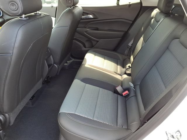 New 2026 Chevrolet Trax LT w/ Driver Confidence Package FWD image 8