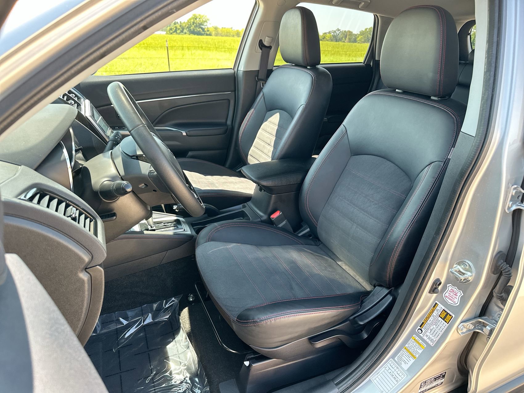 Used 2024 Mitsubishi Outlander Sport SE AWD/4WD image 11