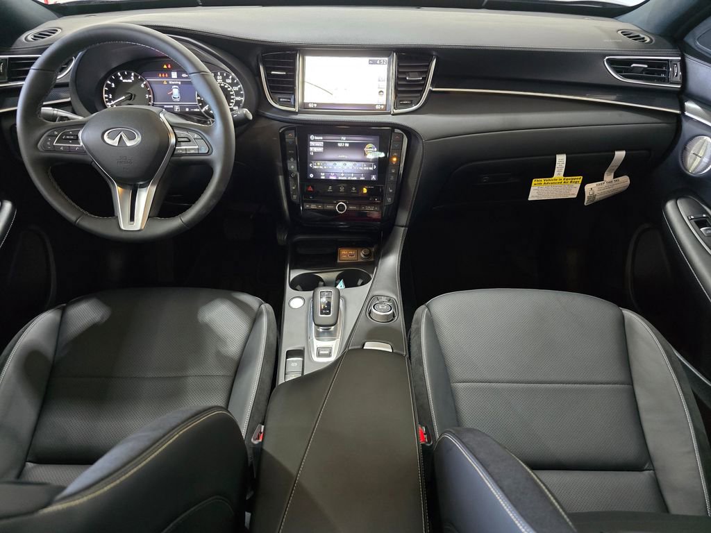 New 2025 INFINITI QX50 Sport image 9
