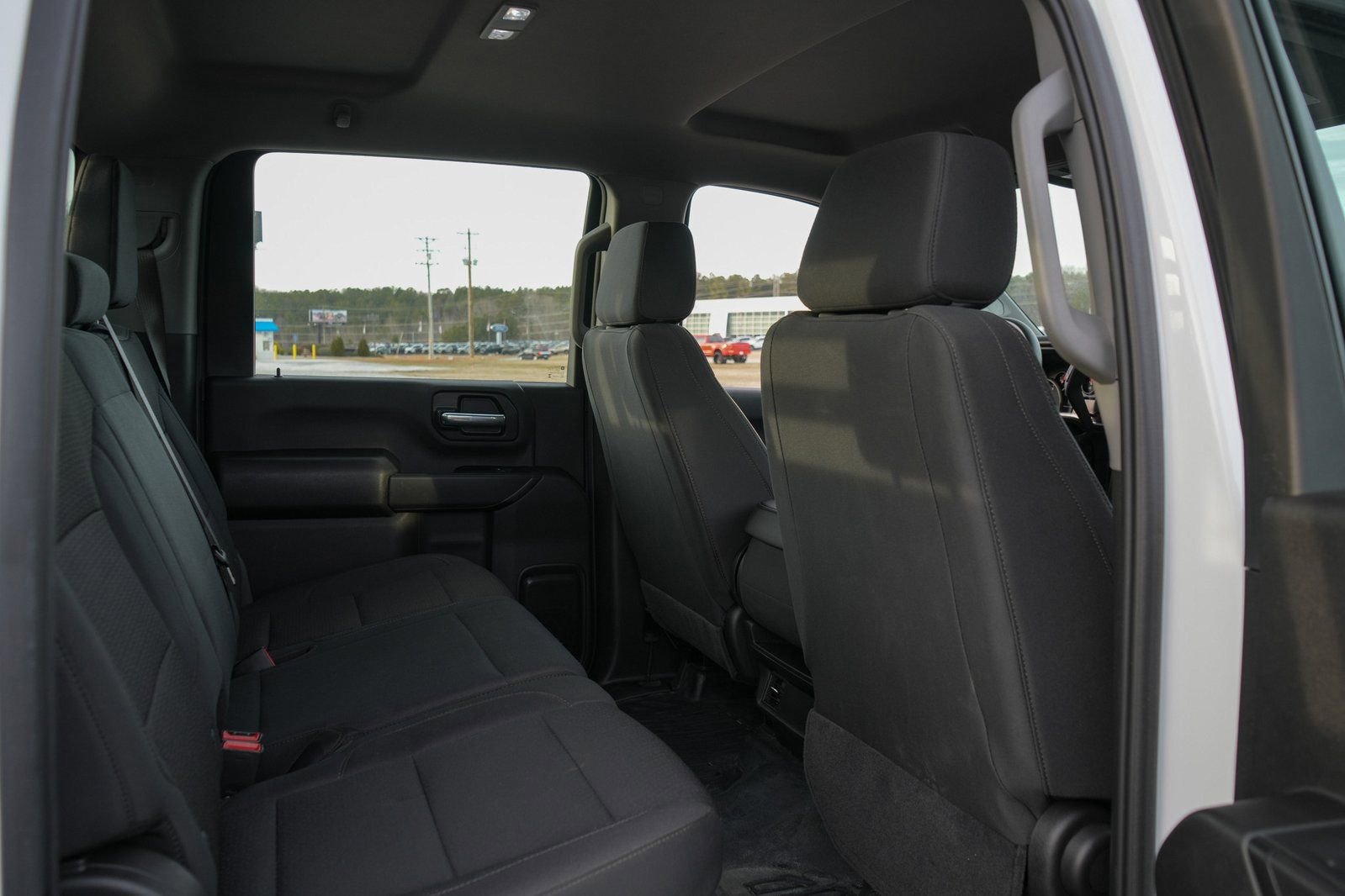 Used 2025 Chevrolet Silverado 3500 W/T image 19