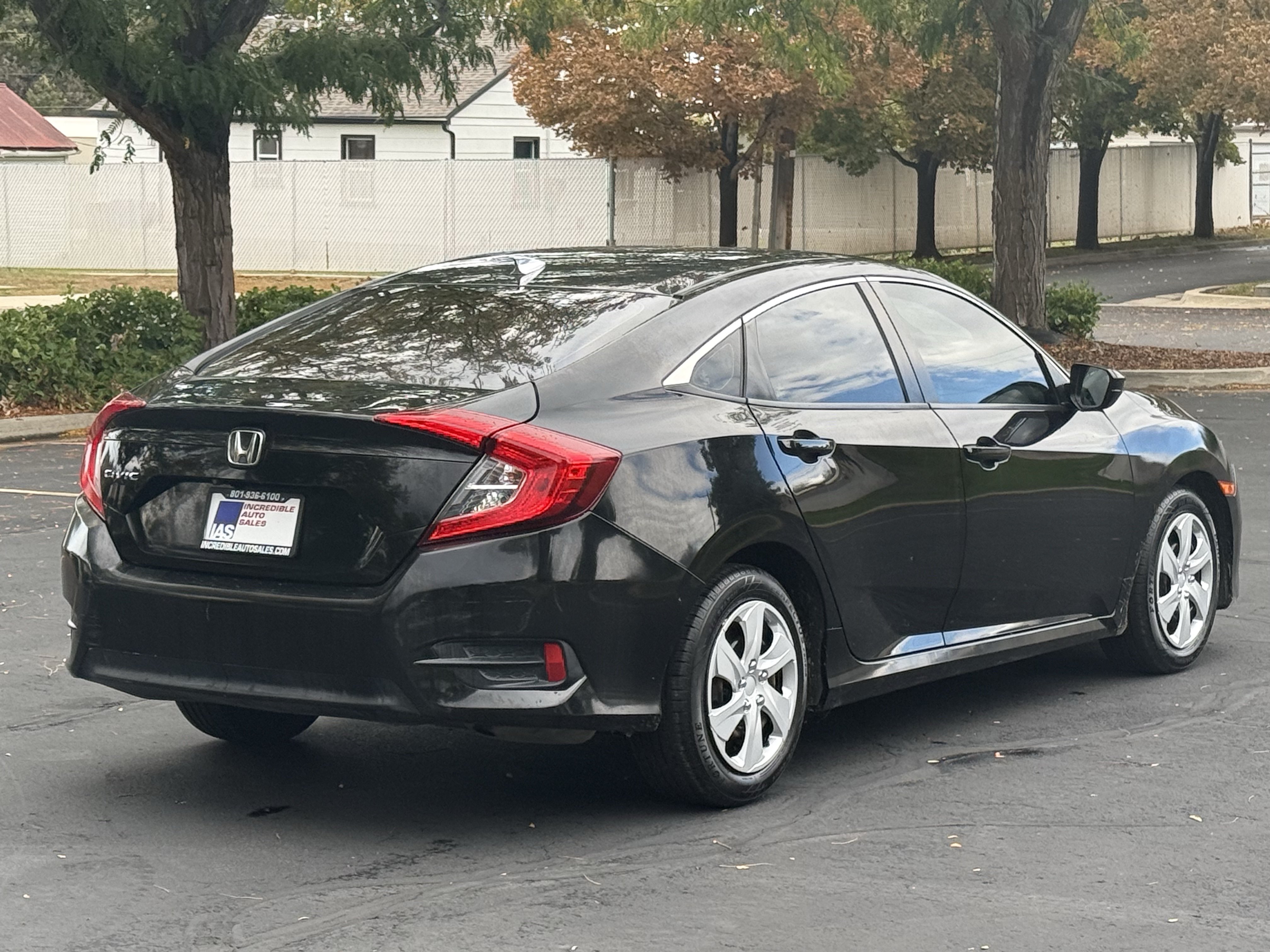 Used 2018 Honda Civic LX image 4
