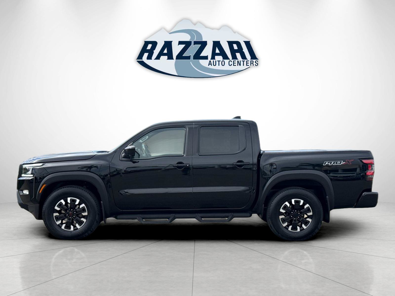 Used 2023 Nissan Frontier Pro-X w/ Pro Convenience Package RWD image 6