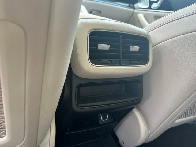 Used 2023 Mercedes-Benz GLE 350 w/ AMG Line Exterior image 35