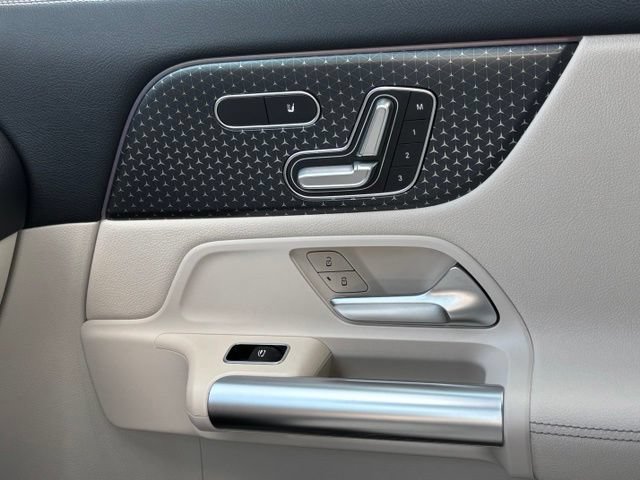 Certified 2026 Mercedes-Benz GLA 250 4MATIC image 34