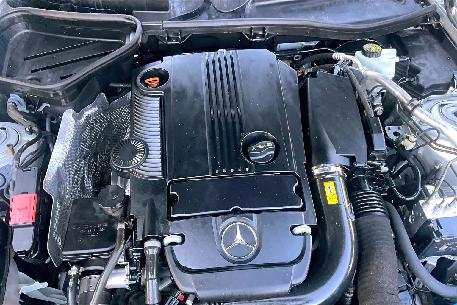 Used 2013 Mercedes-Benz SLK 250 image 30