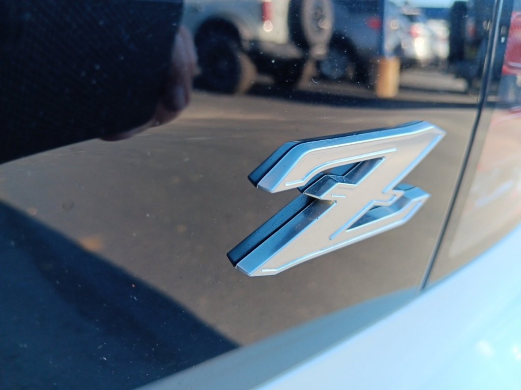Used 2024 Nissan Z Performance w/ Floor Mat Package image 5
