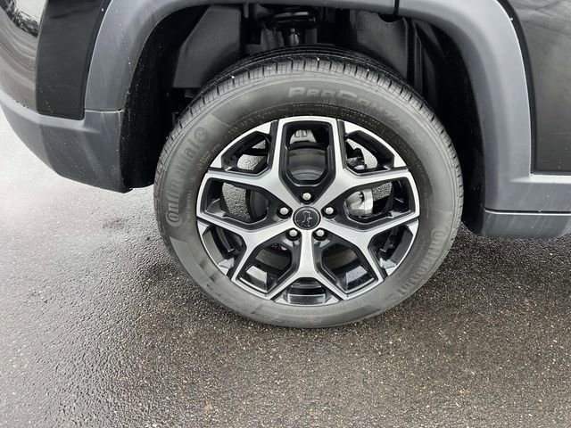 Certified 2025 Jeep Compass Limited image 11