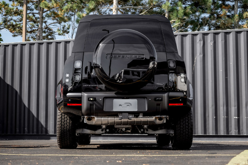 New 2026 Land Rover Defender 110 X-Dynamic SE AWD/4WD image 7