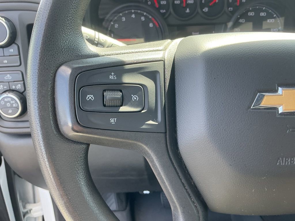 Used 2021 Chevrolet Silverado 2500 Custom w/ Custom Value Package image 14