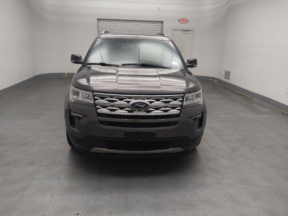 Used 2019 Ford Explorer XLT w/ Equipment Group 202A AWD/4WD image 14