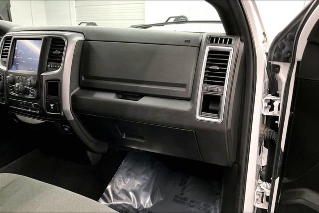 Used 2022 RAM 1500 Classic Warlock w/ Electronics Group AWD/4WD image 19