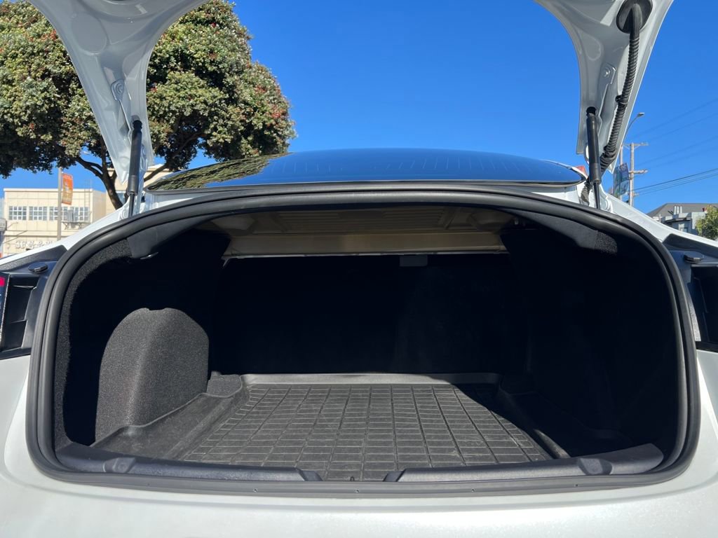 Used 2020 Tesla Model 3 Long Range image 35