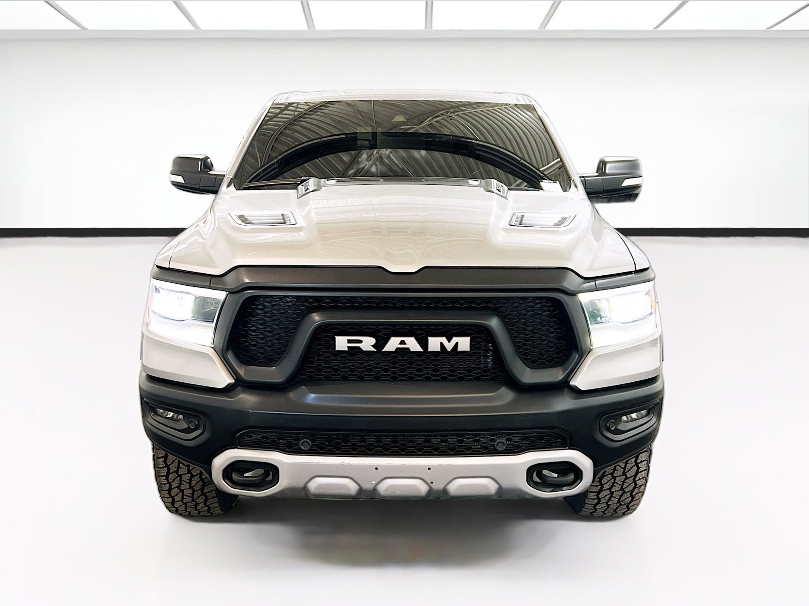 Used 2022 RAM 1500 Rebel w/ Rebel Level B Equipment Group AWD/4WD image 2