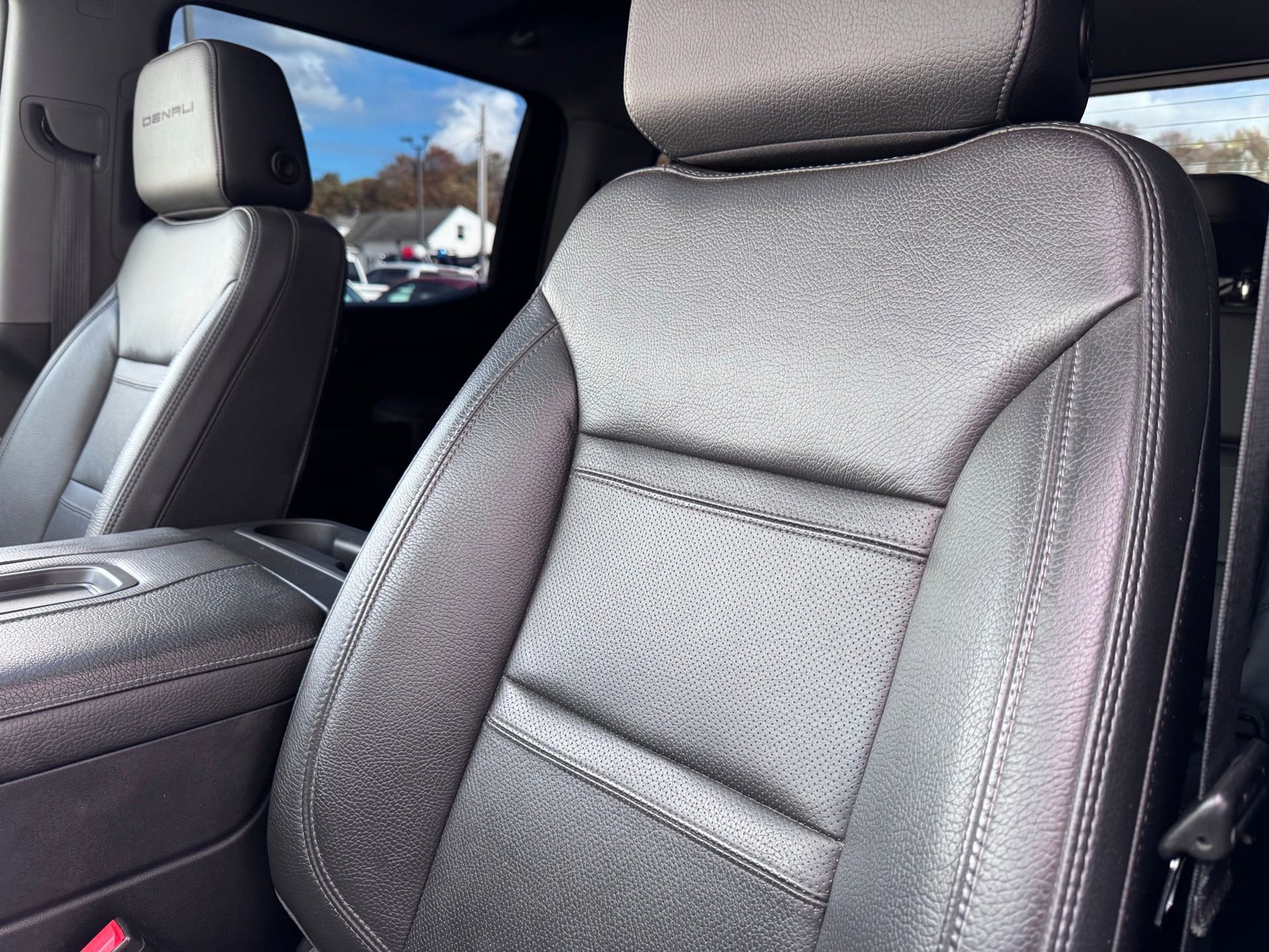 Used 2021 GMC Sierra 1500 Denali image 24