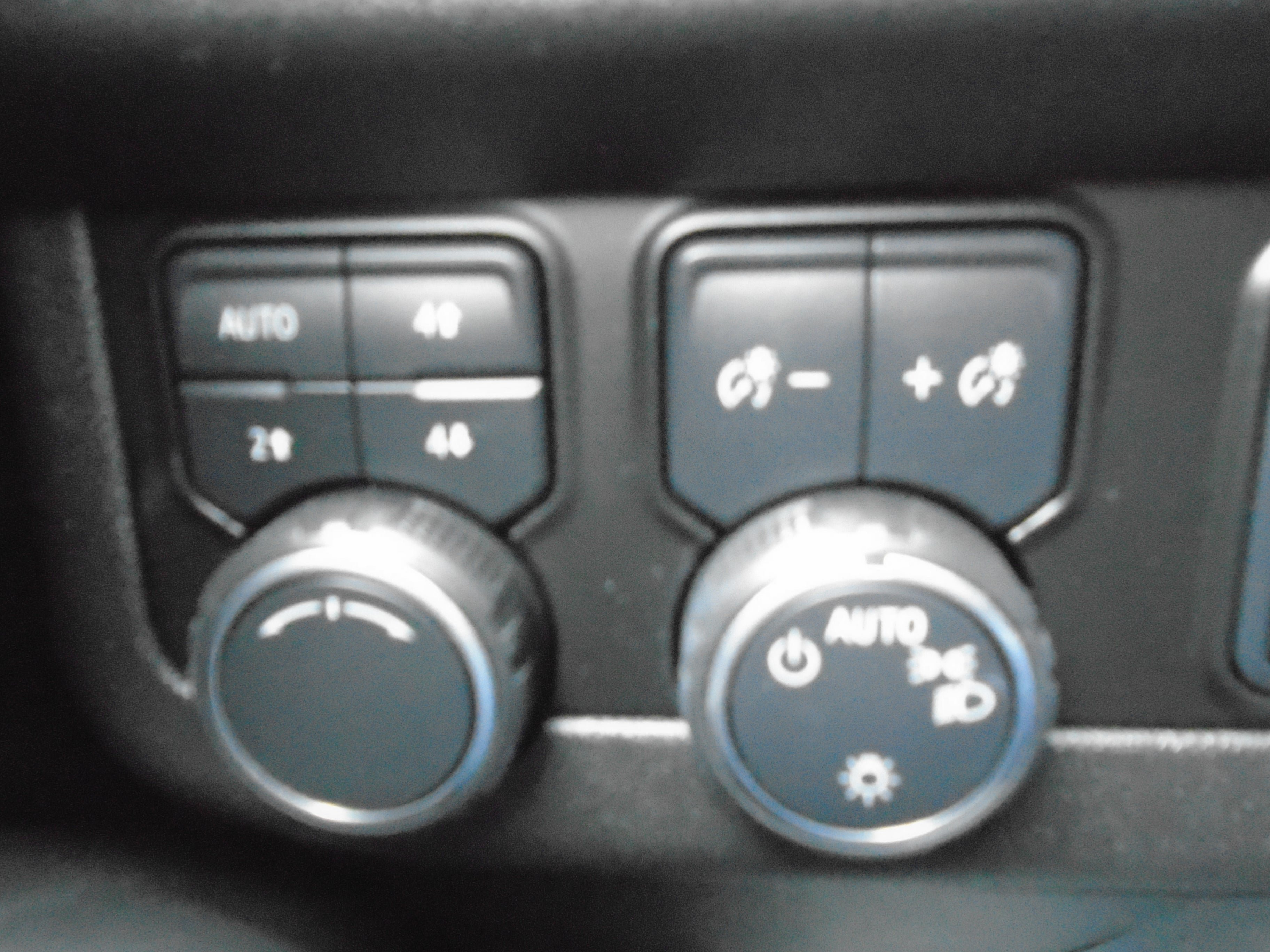 Certified 2021 Chevrolet Tahoe Premier w/ Premium Package AWD/4WD image 76