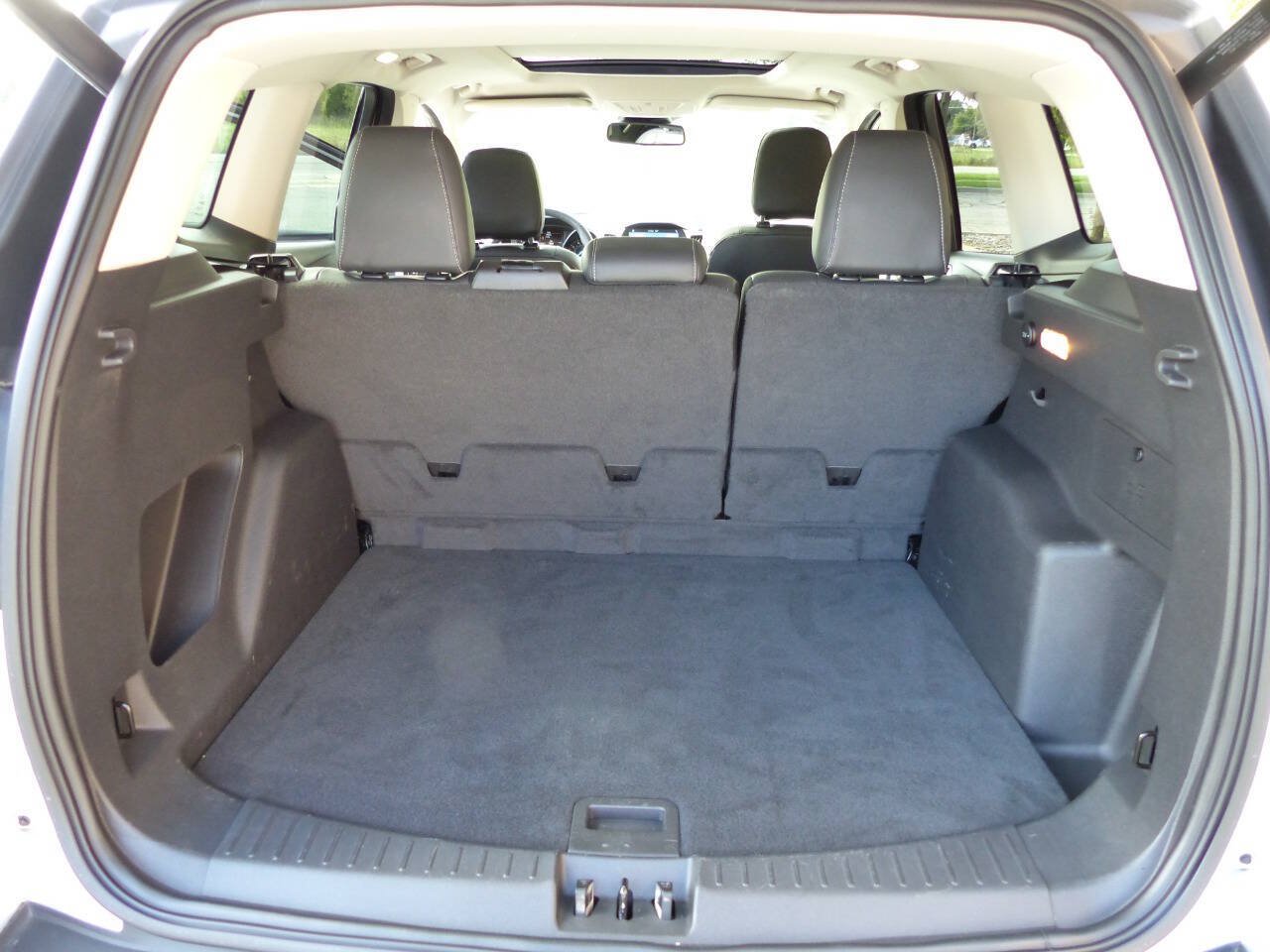 Used 2019 Ford Escape SEL FWD image 42