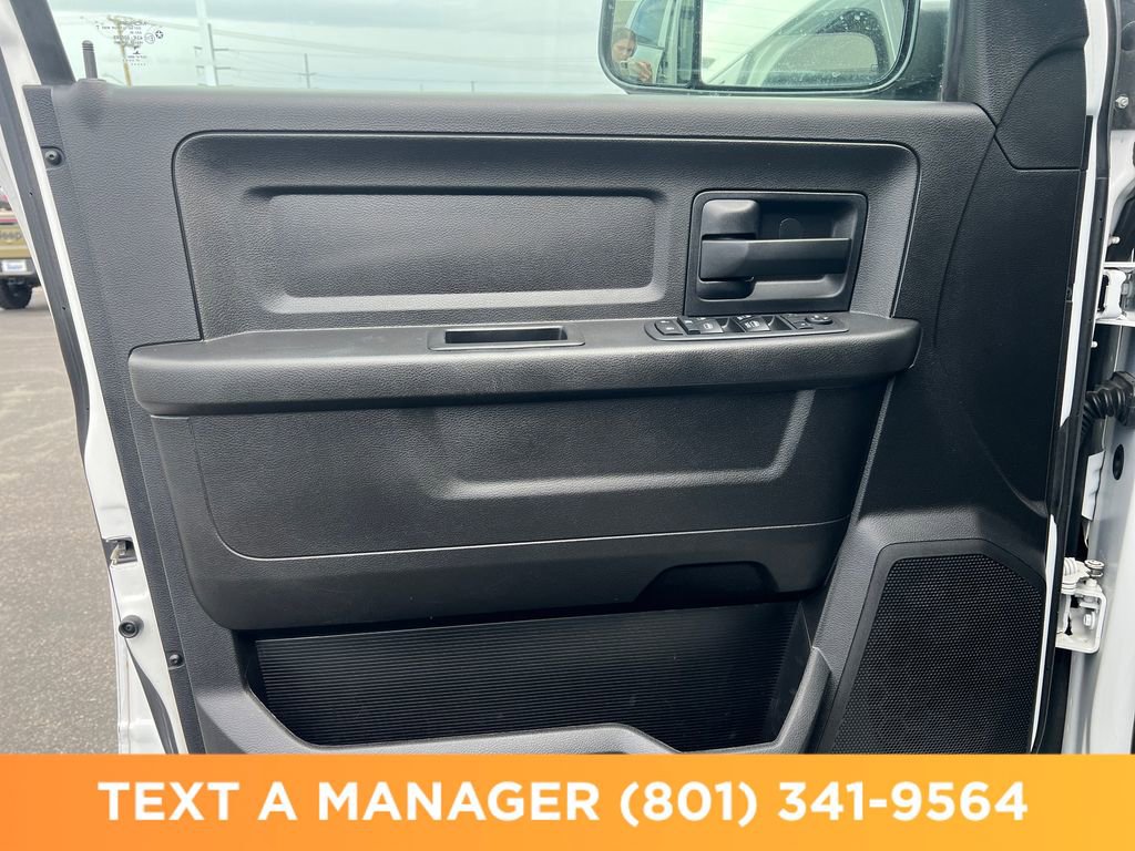 Used 2018 RAM 3500 Tradesman w/ Chrome Appearance Group image 14