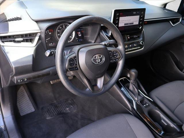 Used 2020 Toyota Corolla LE FWD image 10