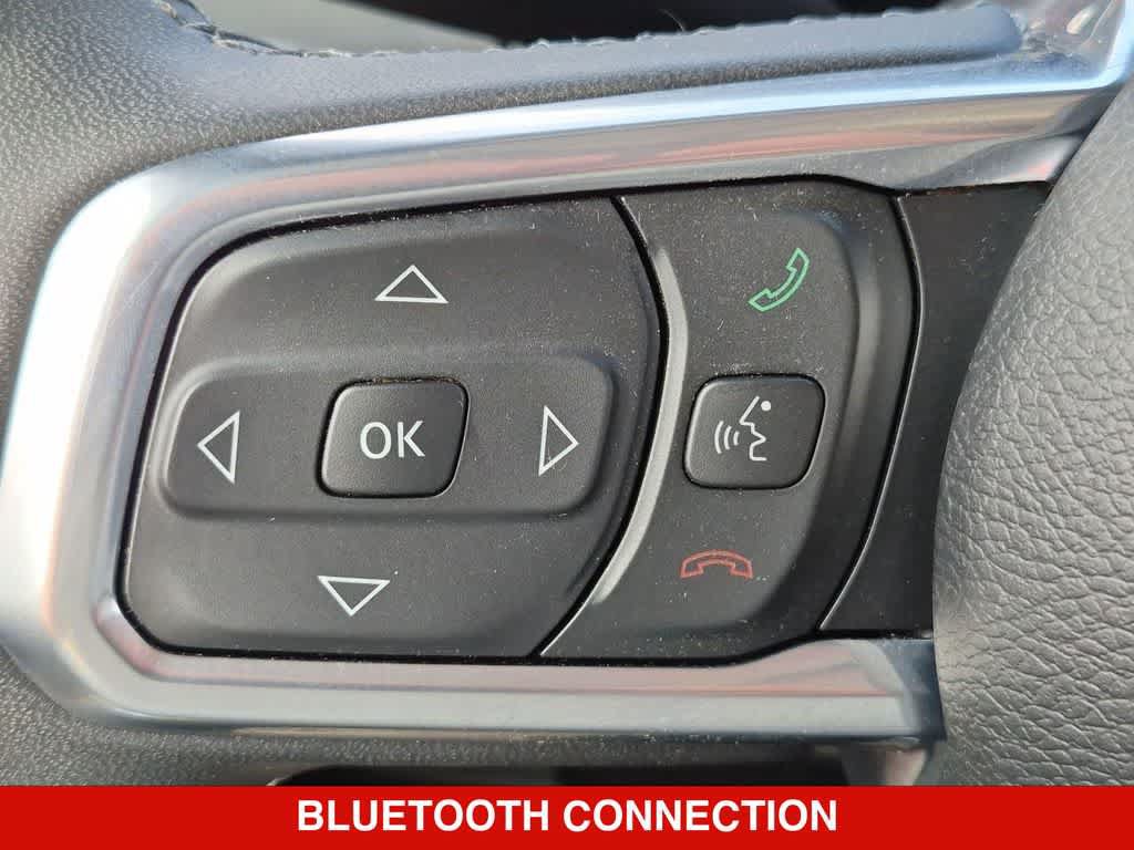 Used 2026 Jeep Wrangler Unlimited Sahara AWD/4WD image 23