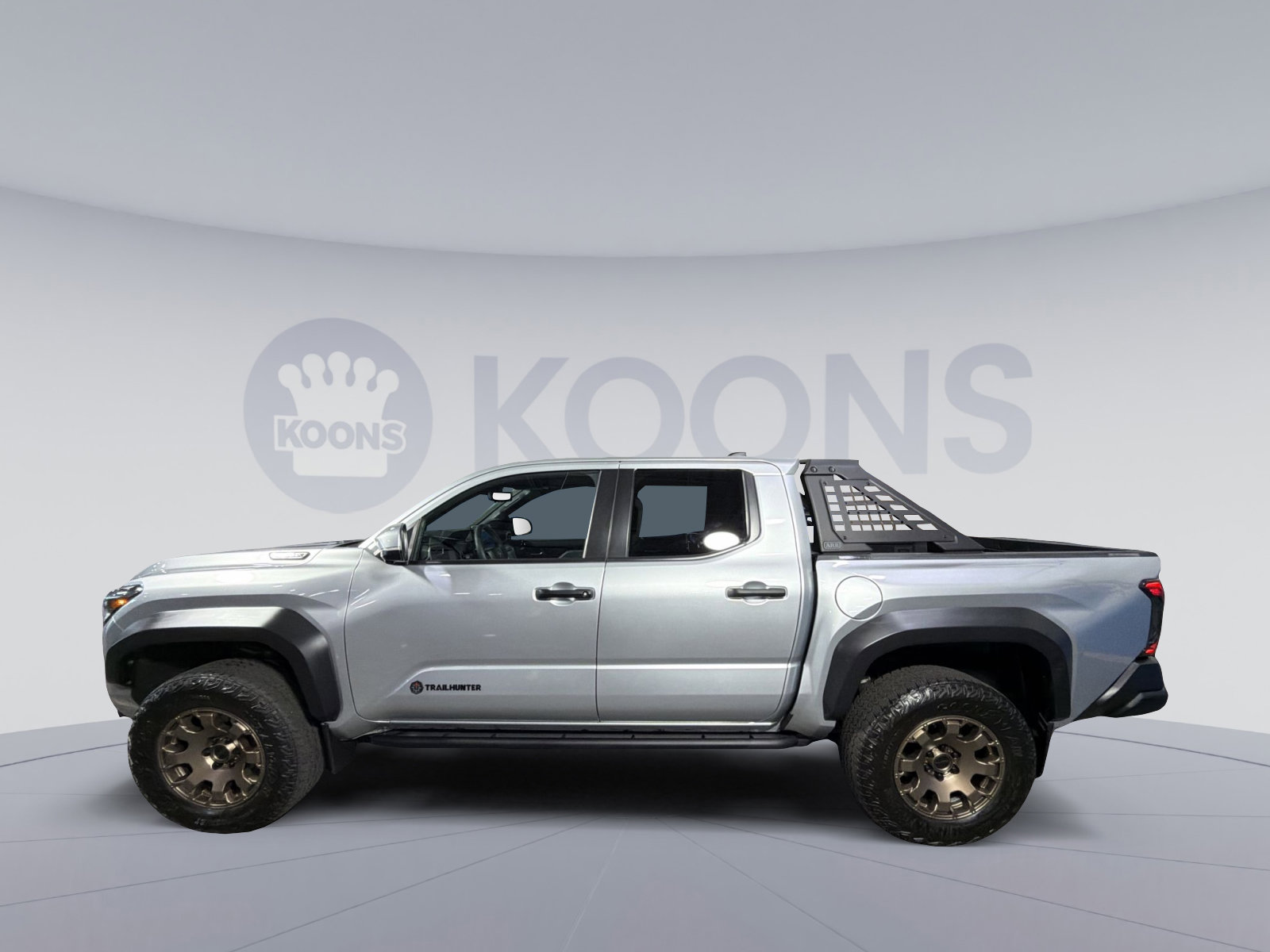 Used 2024 Toyota Tacoma Trailhunter image 2