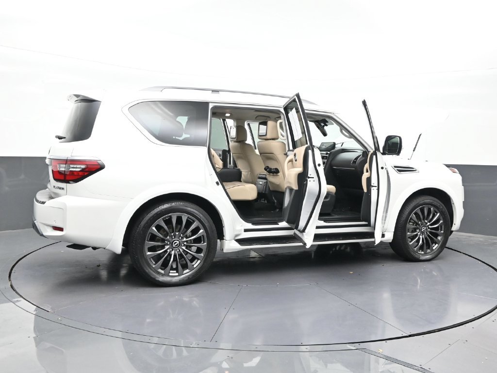 Used 2023 Nissan Armada Platinum w/ Captain's Chairs Package RWD image 32