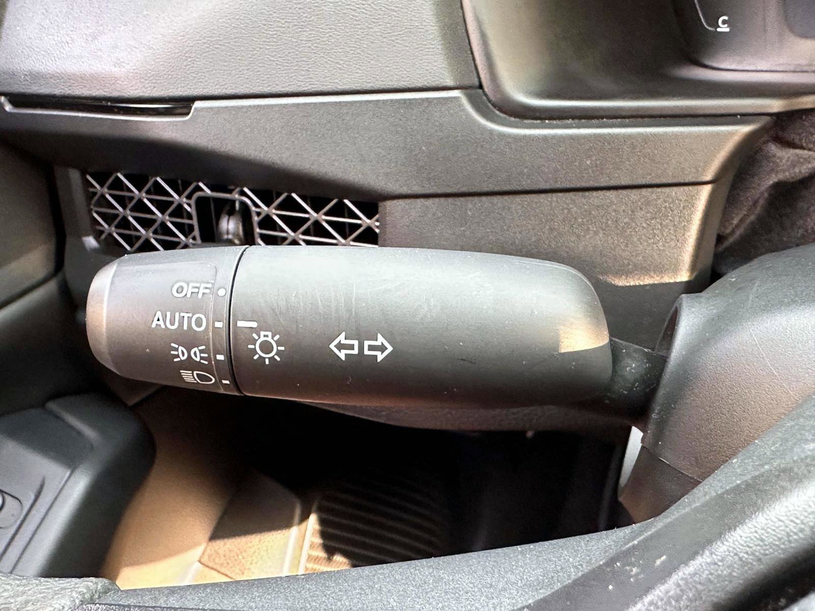 Used 2025 Honda Accord SE image 26