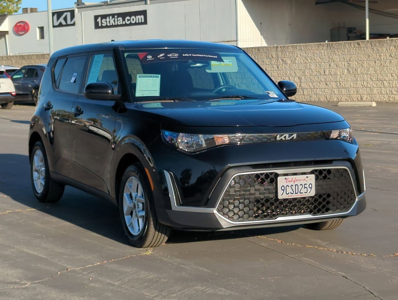 Certified 2023 Kia Soul S image 3