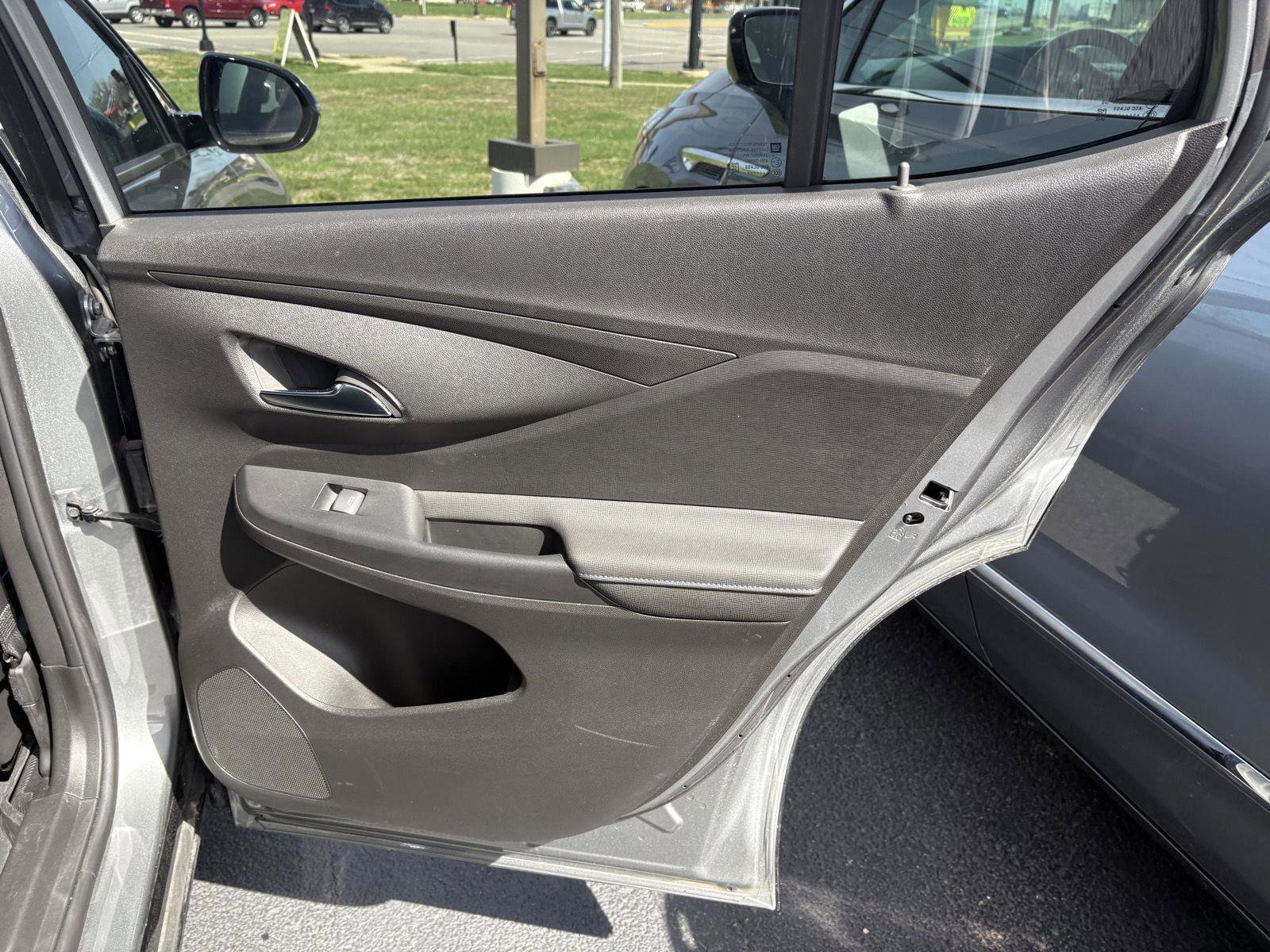 Used 2024 Buick Envista Sport Touring w/ Convenience I Package image 16