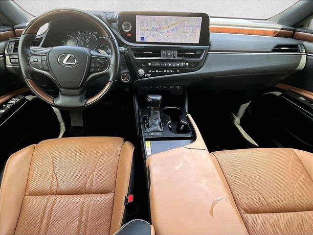 Used 2024 Lexus ES 300h w/ Technology Package FWD image 16