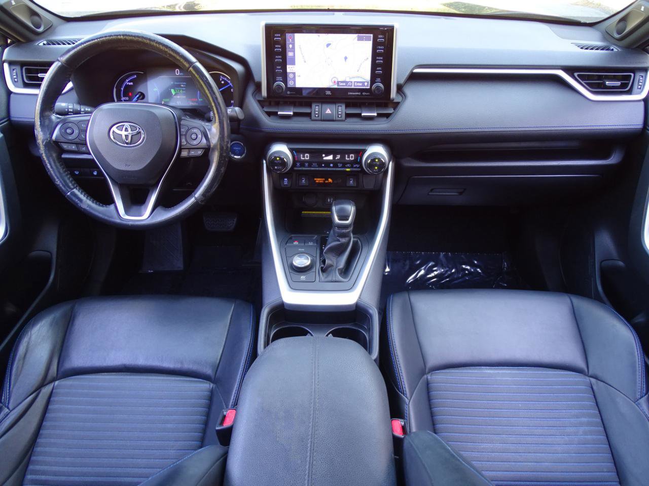 Used 2019 Toyota RAV4 XSE AWD/4WD image 26