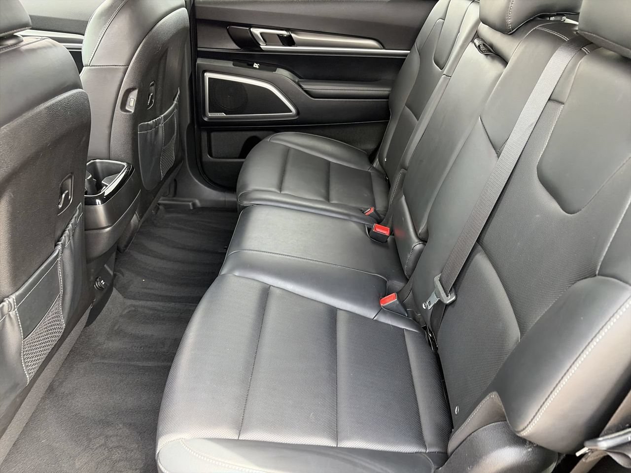 Certified 2022 Kia Telluride LX FWD image 16