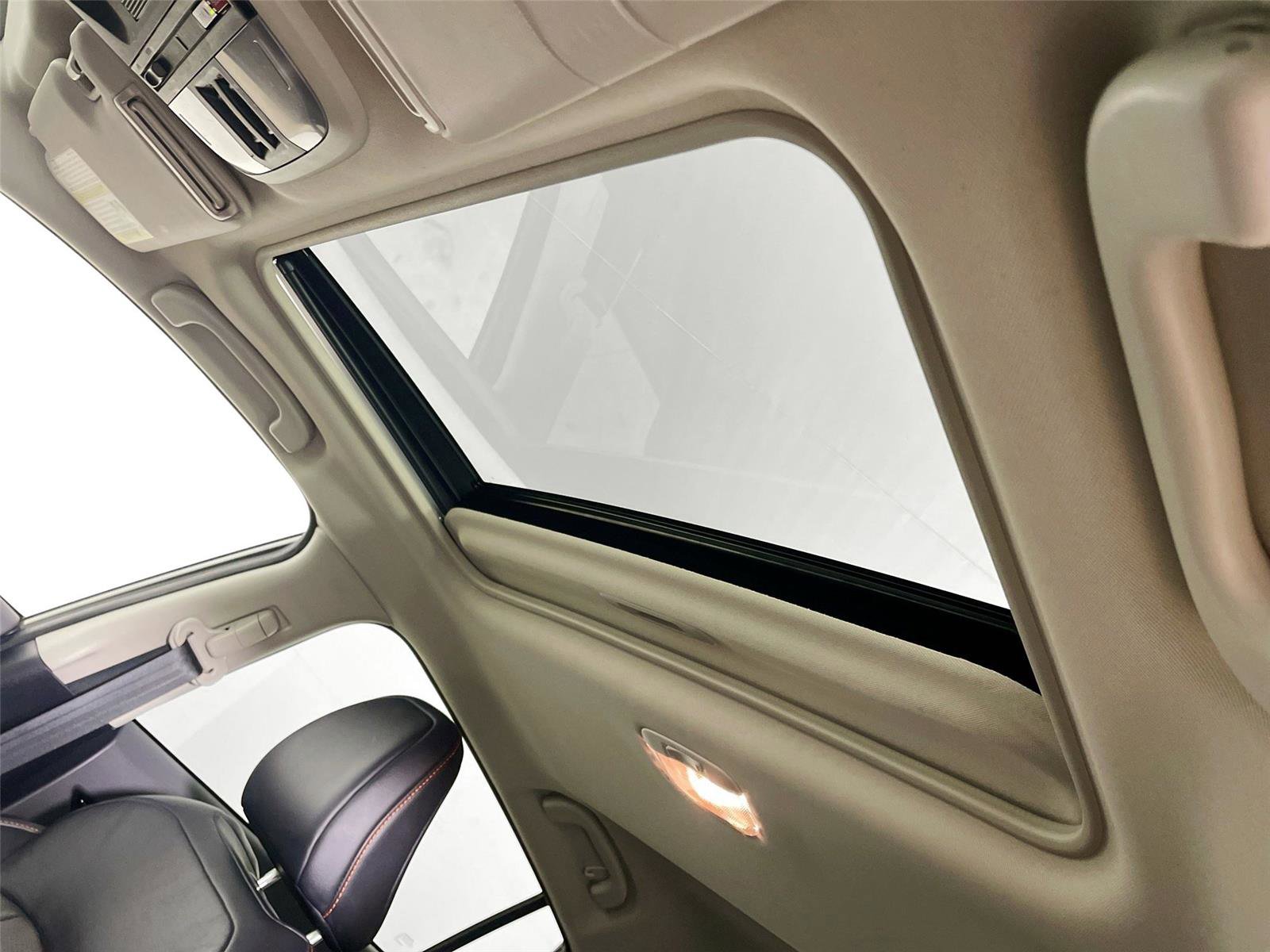 Used 2024 Subaru Crosstrek 2.5i Limited image 17