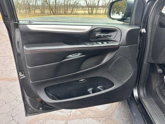 Used 2019 Dodge Grand Caravan GT image 15